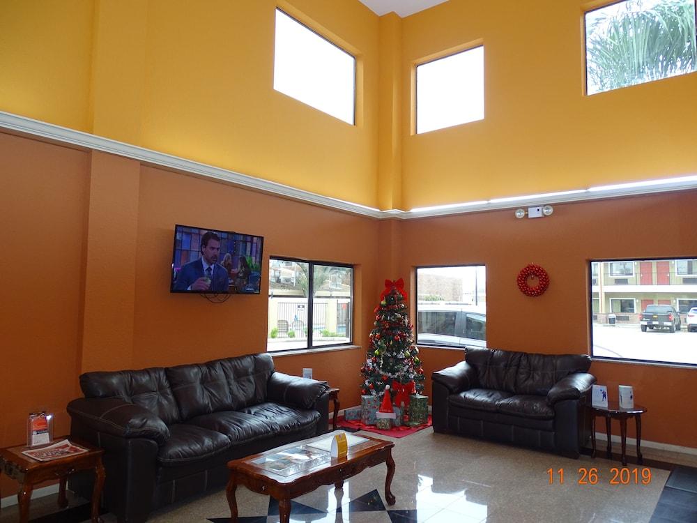 Super 8 By Wyndham Houston/Brookhollow Nw Exterior foto