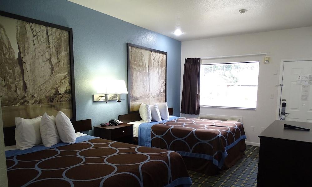 Super 8 By Wyndham Houston/Brookhollow Nw Exterior foto